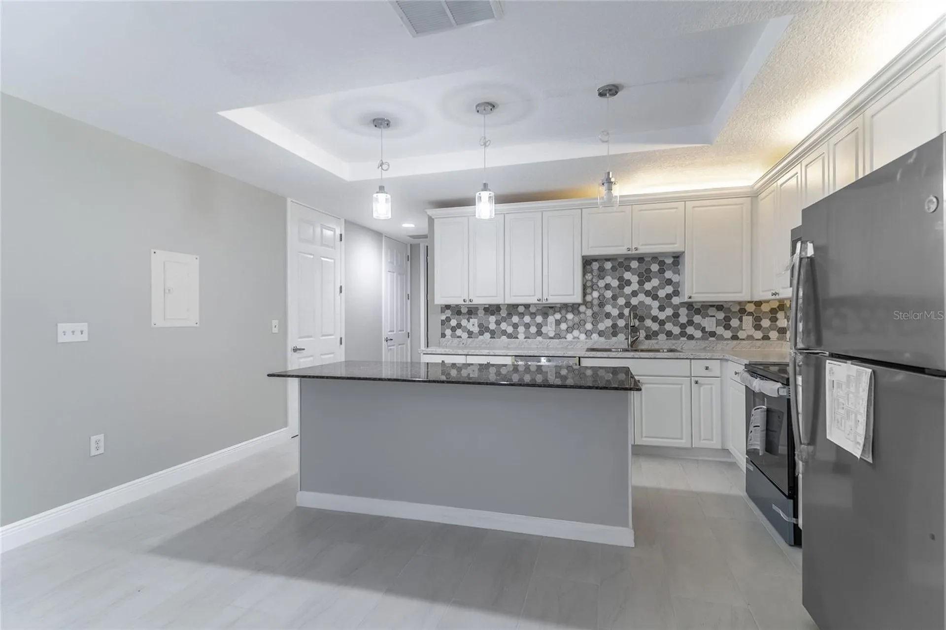 2045 Grand Oak Drive Kissimmee FL 34744