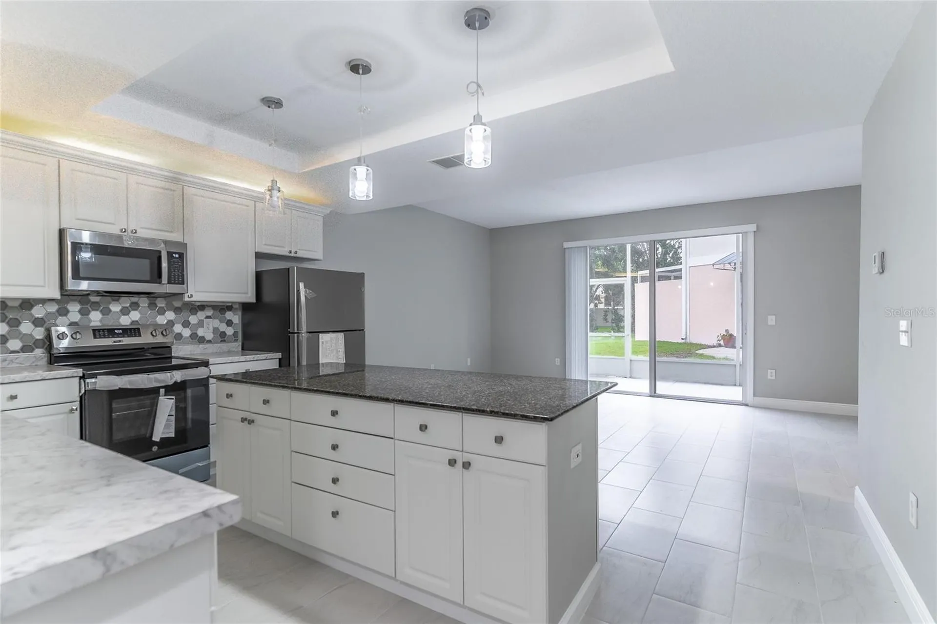 2045 Grand Oak Drive Kissimmee FL 34744