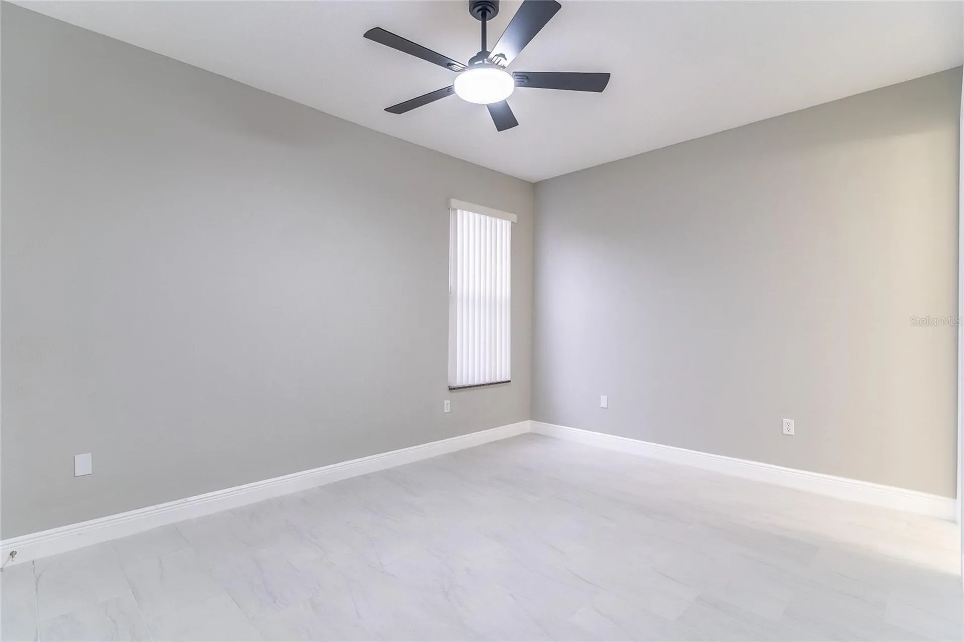2045 Grand Oak Drive Kissimmee FL 34744