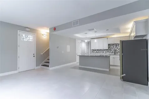 2045 Grand Oak Drive Kissimmee FL 34744