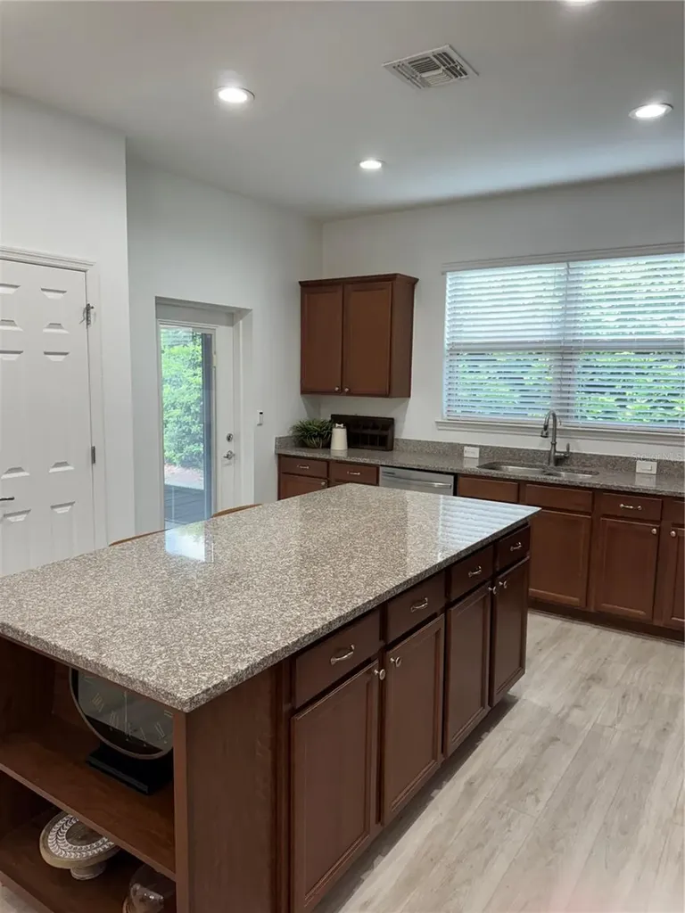 9122 SW 70th Loop Ocala FL 34481