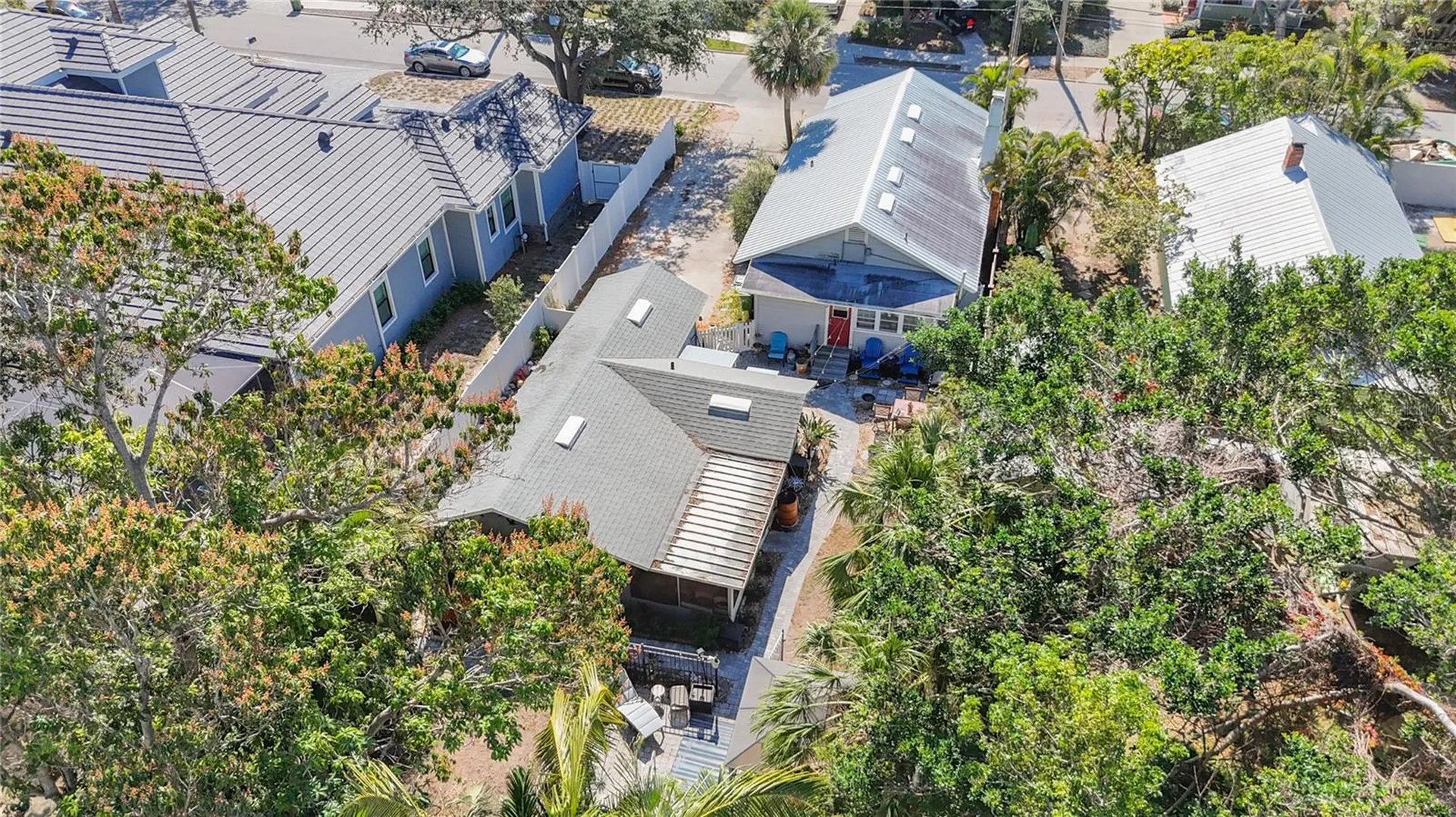 1687 Arlington Street Sarasota FL 34239