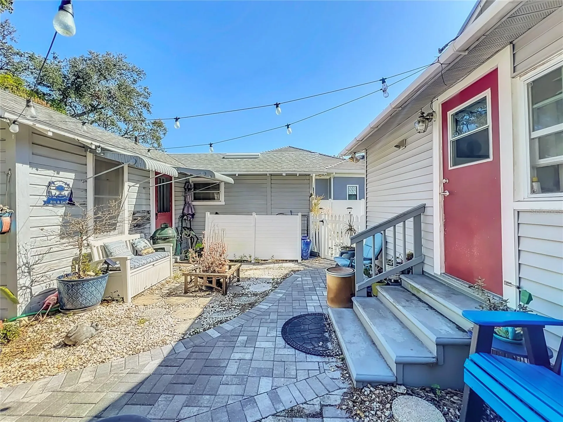 1687 Arlington Street Sarasota FL 34239