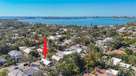 1687 Arlington Street Sarasota FL 34239