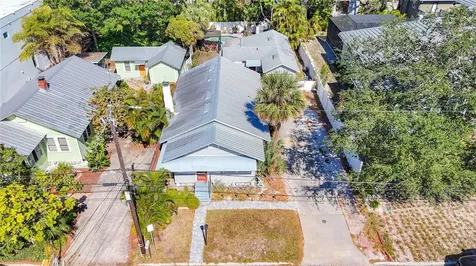 1687 Arlington Street Sarasota FL 34239