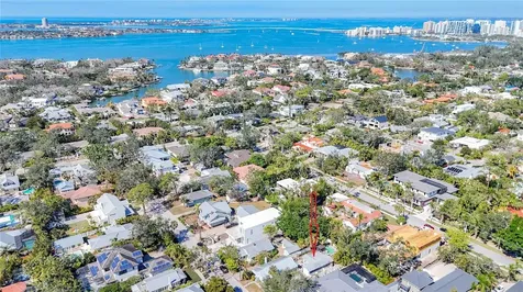 1687 Arlington Street Sarasota FL 34239