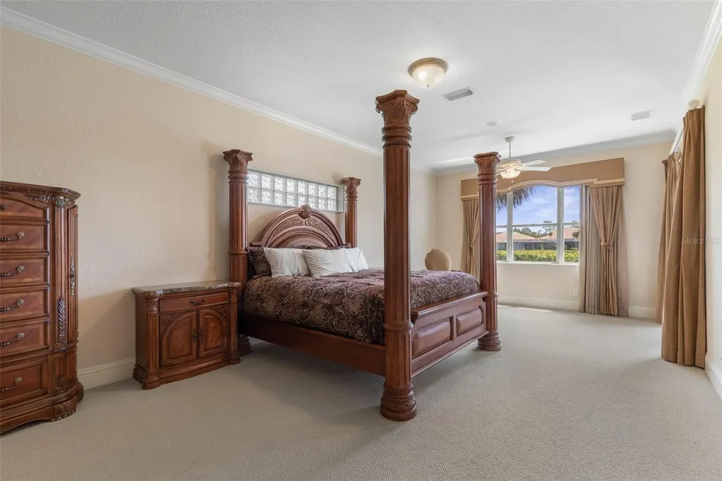 62 Oak View Circle W Palm Coast FL 32137