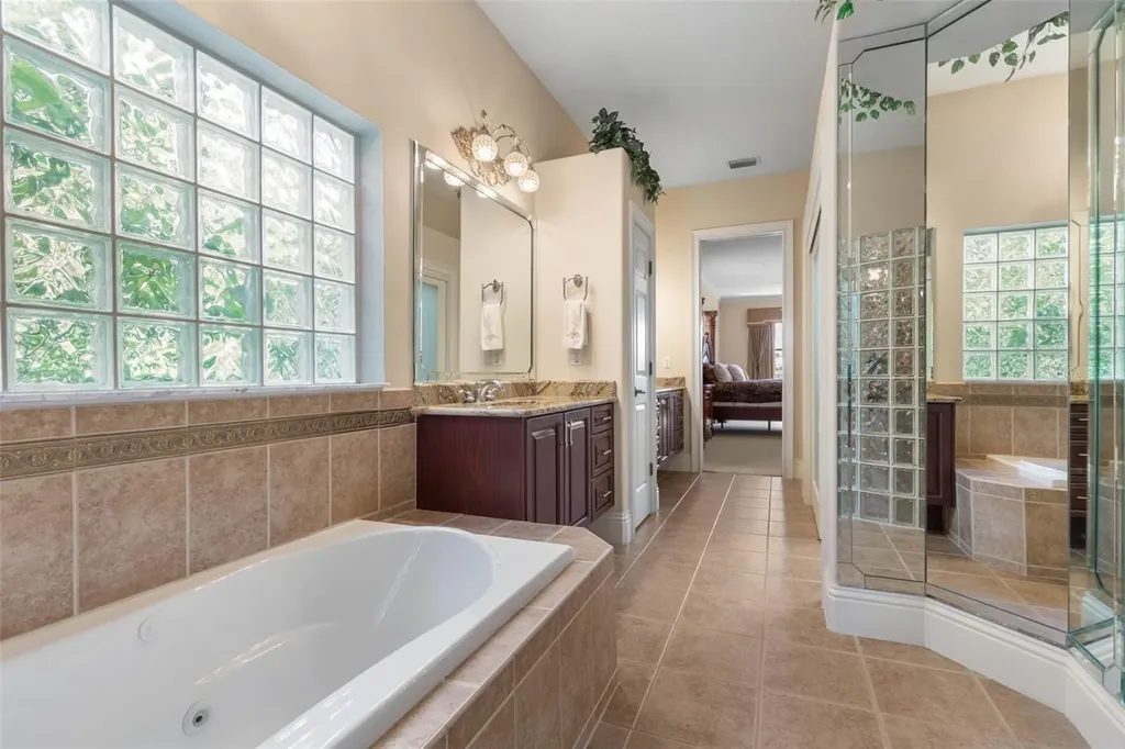 62 Oak View Circle W Palm Coast FL 32137