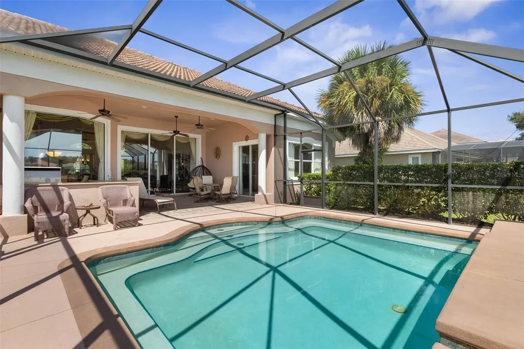 62 Oak View Circle W Palm Coast FL 32137