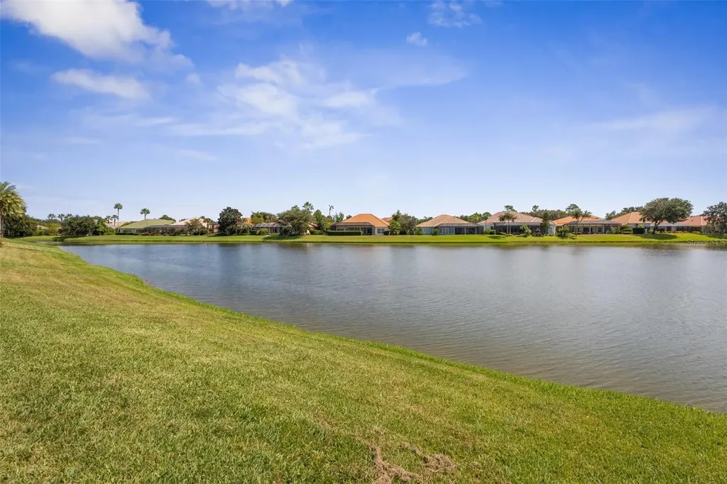 62 Oak View Circle W Palm Coast FL 32137