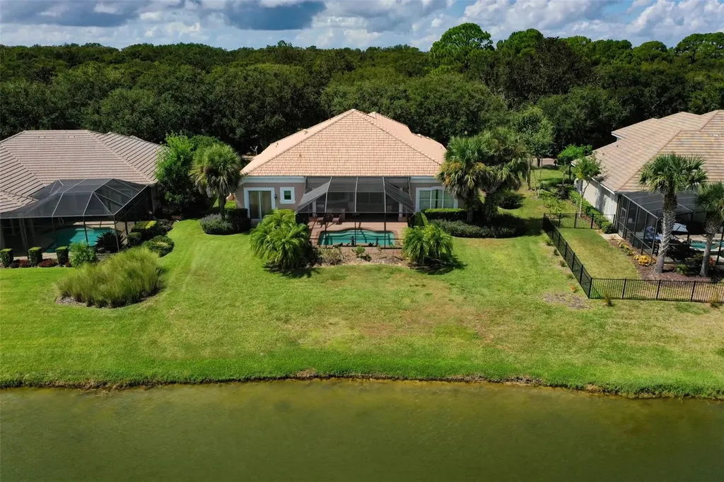62 Oak View Circle W Palm Coast FL 32137