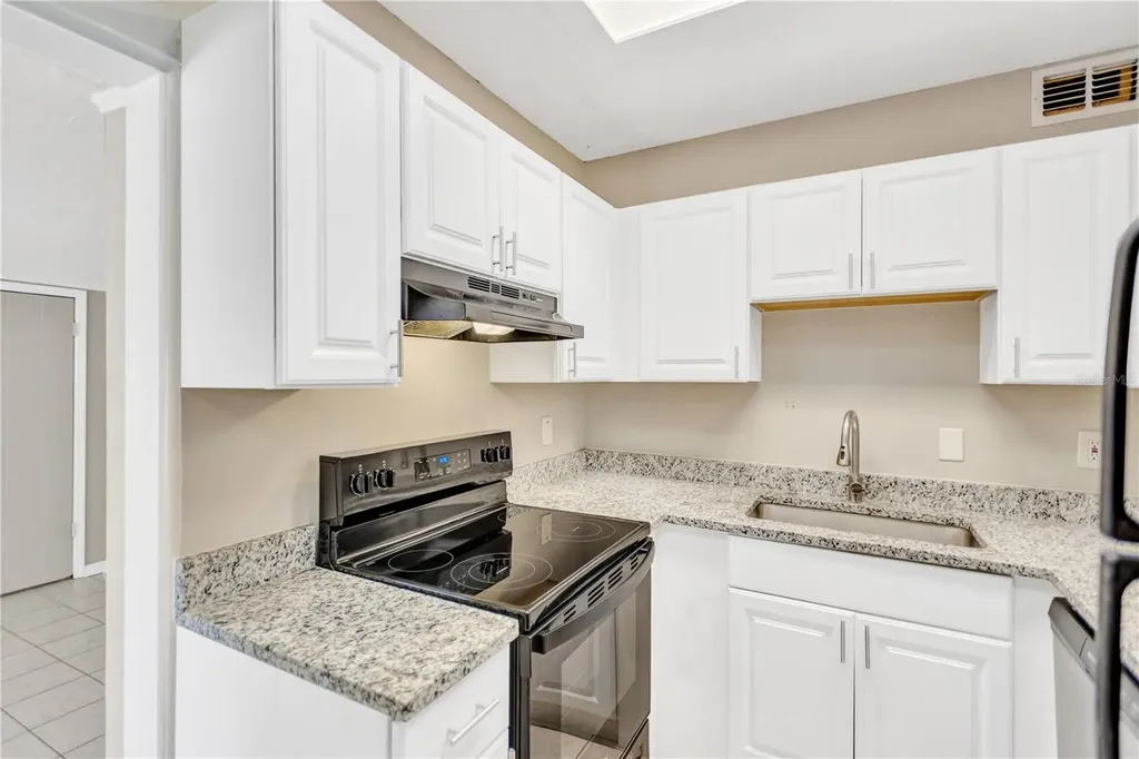 6360 34th Avenue N St Petersburg FL 33710
