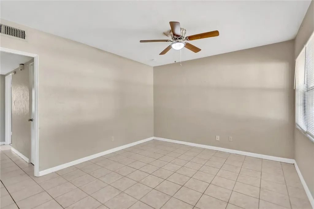 6360 34th Avenue N St Petersburg FL 33710