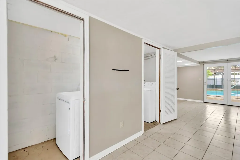 6360 34th Avenue N St Petersburg FL 33710