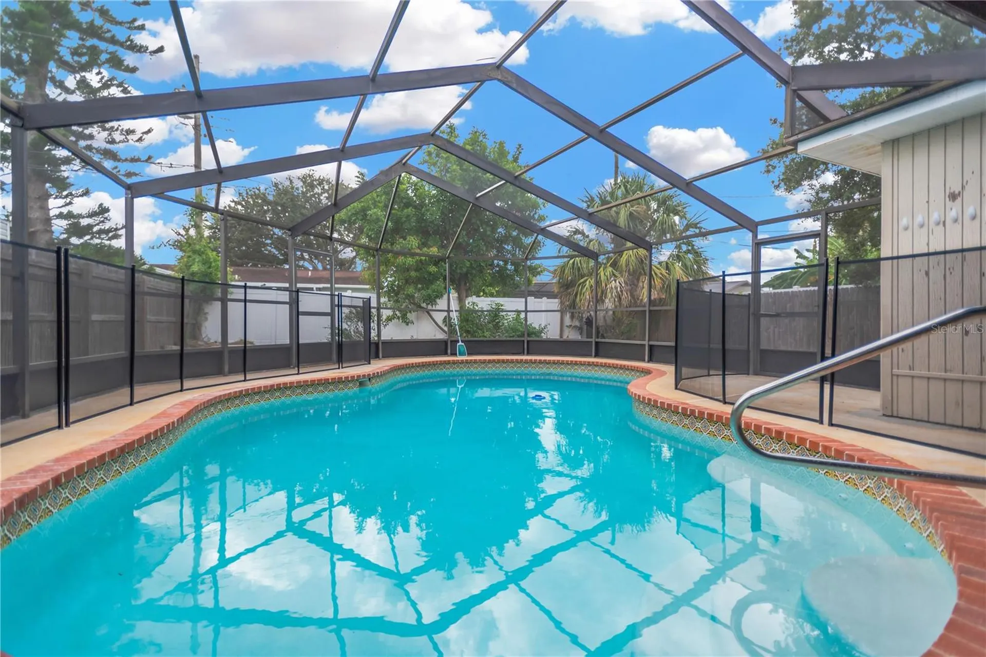 6360 34th Avenue N St Petersburg FL 33710