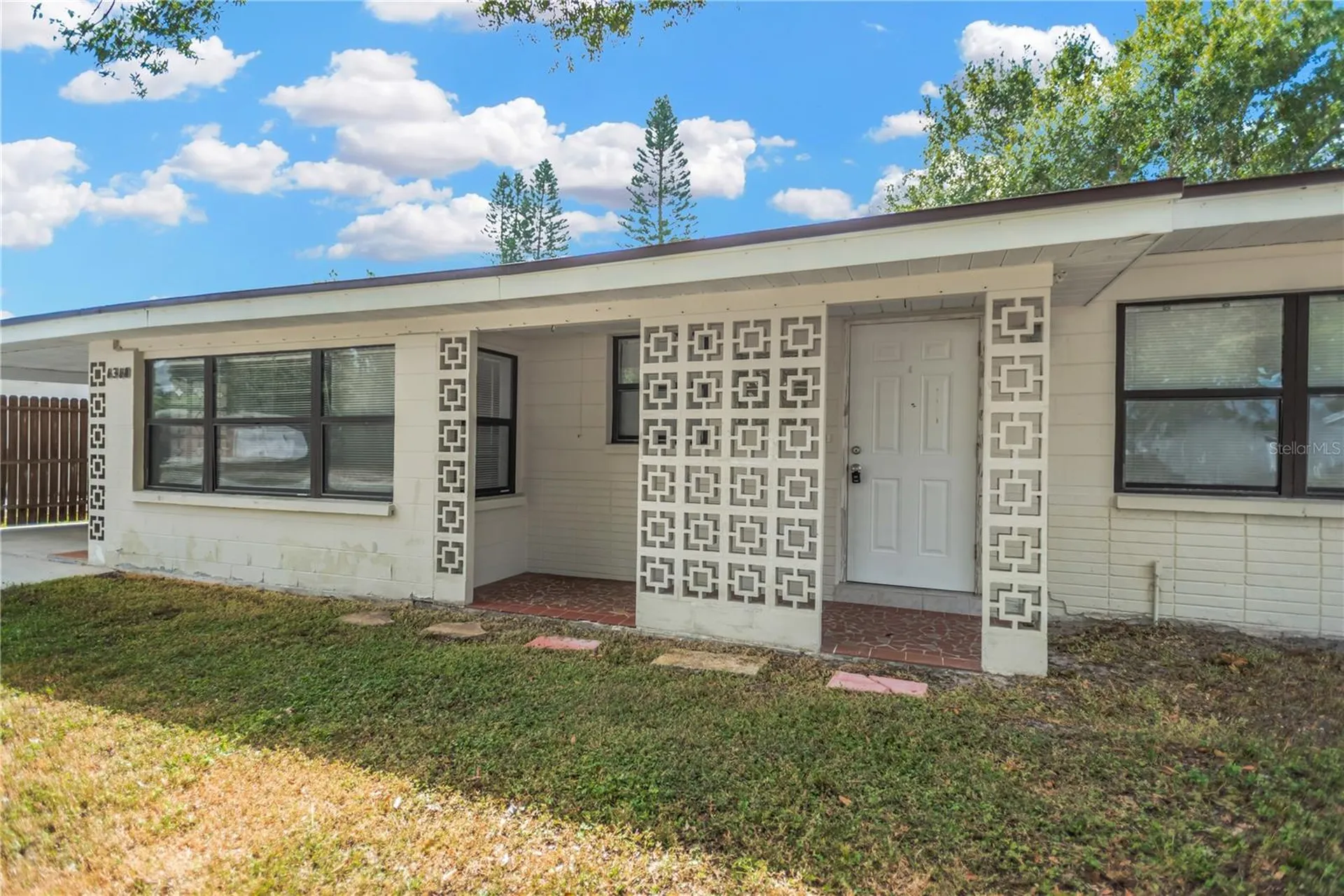 6360 34th Avenue N St Petersburg FL 33710