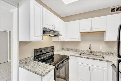 6360 34th Avenue N St Petersburg FL 33710