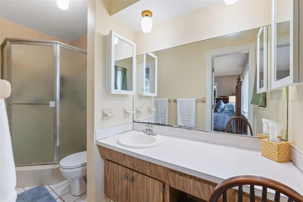 1701 Pinellas Point Drive S St Petersburg FL 33712