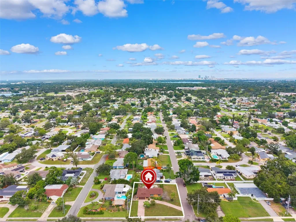 1701 Pinellas Point Drive S St Petersburg FL 33712