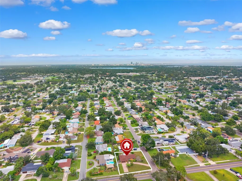 1701 Pinellas Point Drive S St Petersburg FL 33712