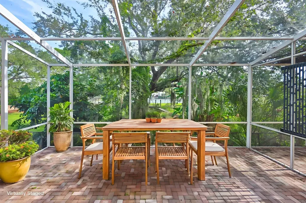 517 Villa Treviso Court Apollo Beach FL 33572