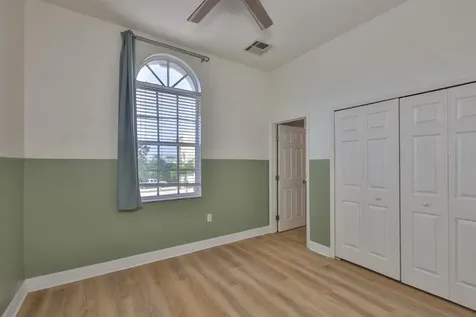 517 Villa Treviso Court Apollo Beach FL 33572