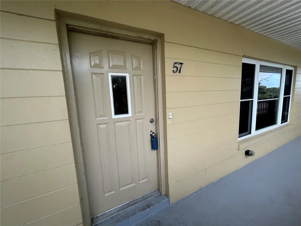 2221 Norwegian Drive Clearwater FL 33763