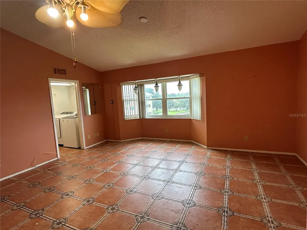 2221 Norwegian Drive Clearwater FL 33763