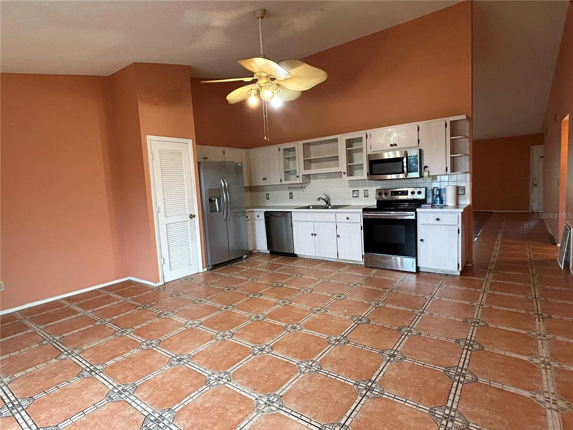 2221 Norwegian Drive Clearwater FL 33763