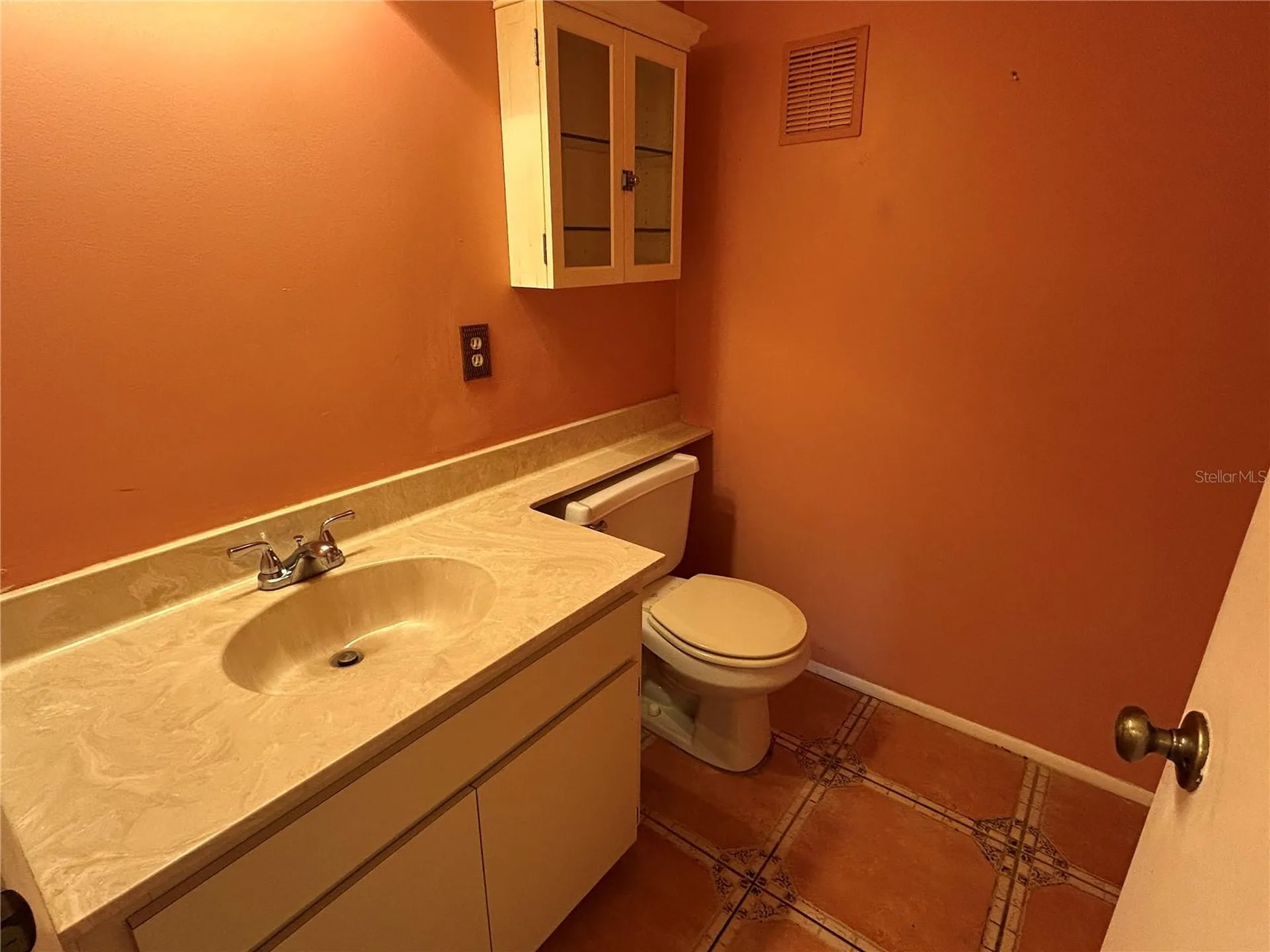2221 Norwegian Drive Clearwater FL 33763