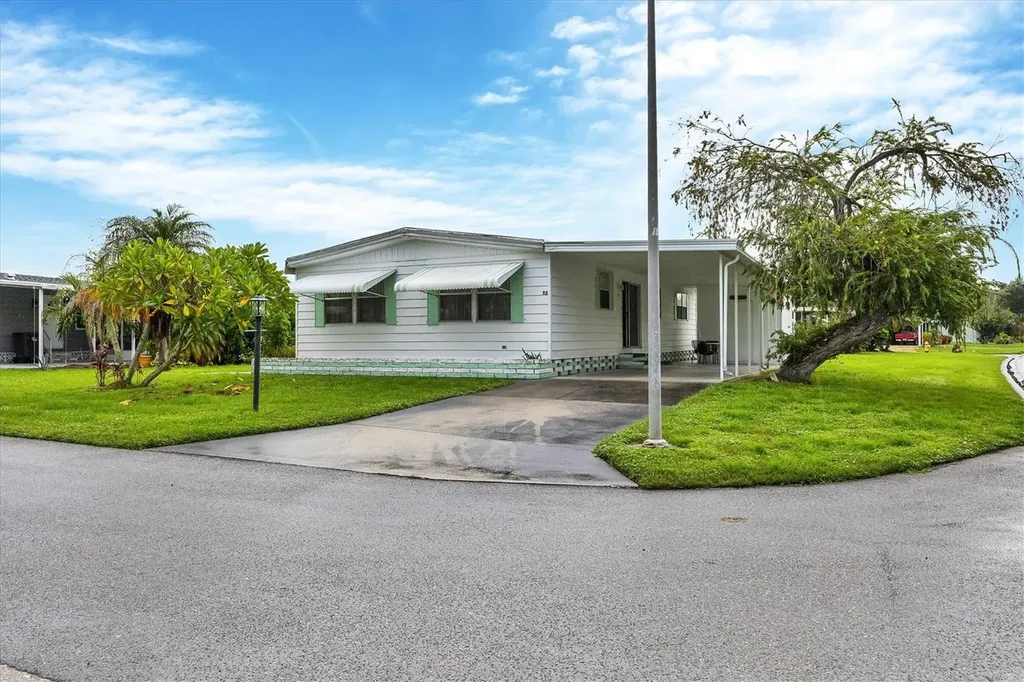 6710 36th Avenue E Palmetto FL 34221