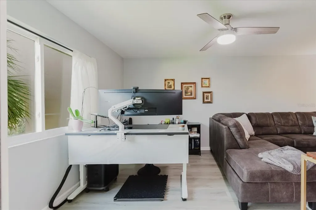 90 S Highland Avenue Tarpon Springs FL 34689
