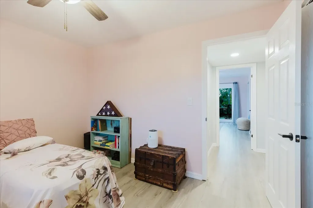 90 S Highland Avenue Tarpon Springs FL 34689