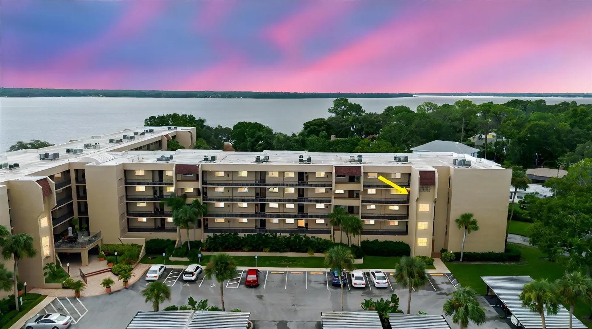 90 S Highland Avenue Tarpon Springs FL 34689