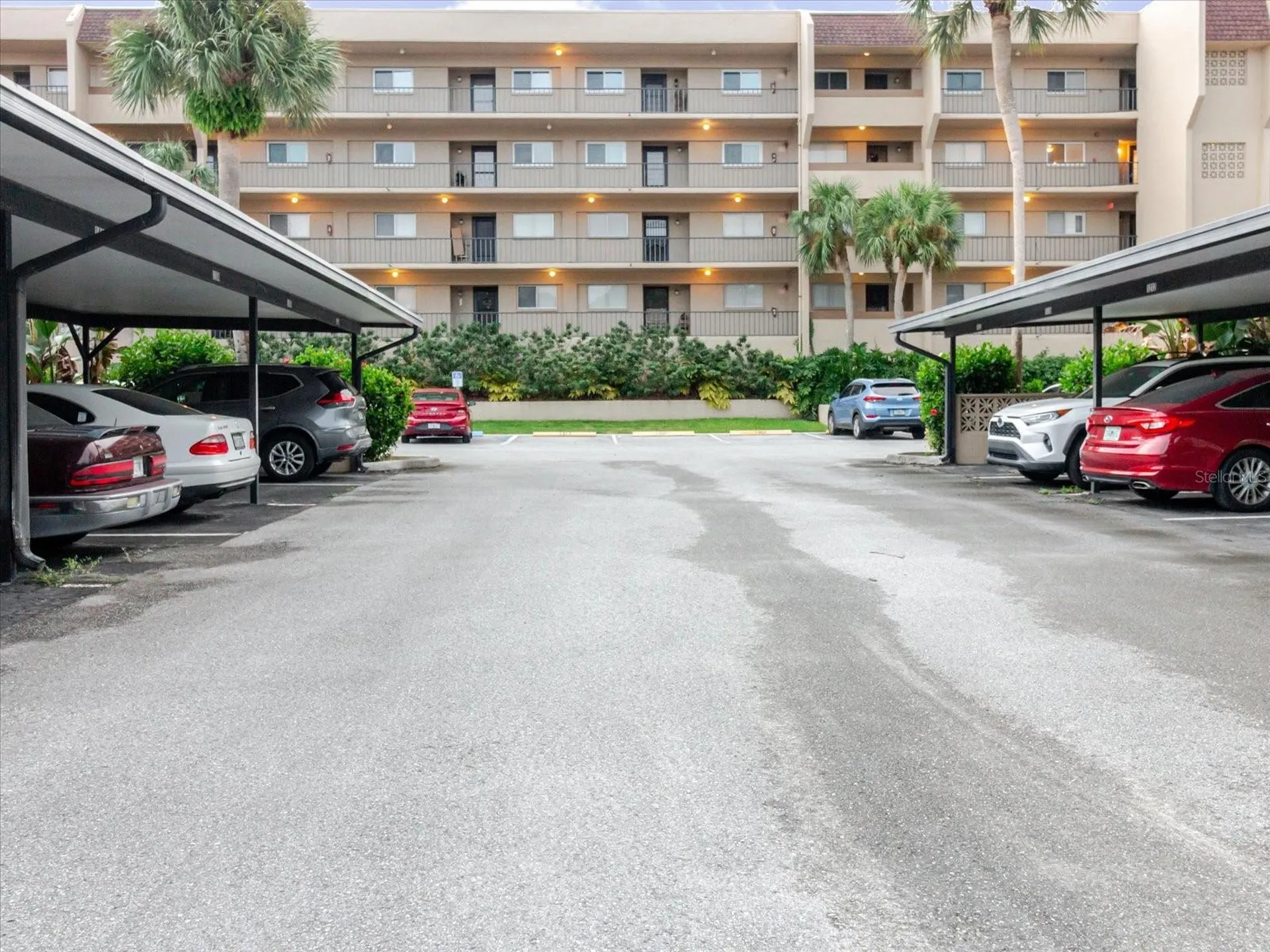90 S Highland Avenue Tarpon Springs FL 34689