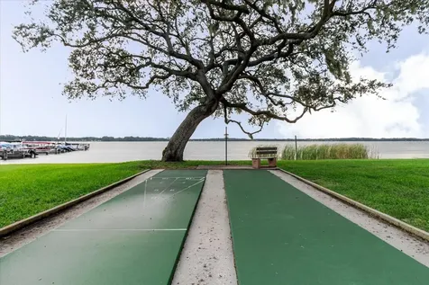 90 S Highland Avenue Tarpon Springs FL 34689