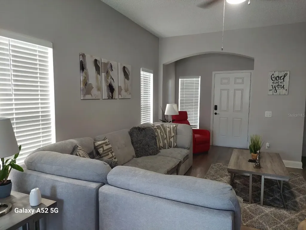 1934 Fenwick Way Casselberry FL 32707