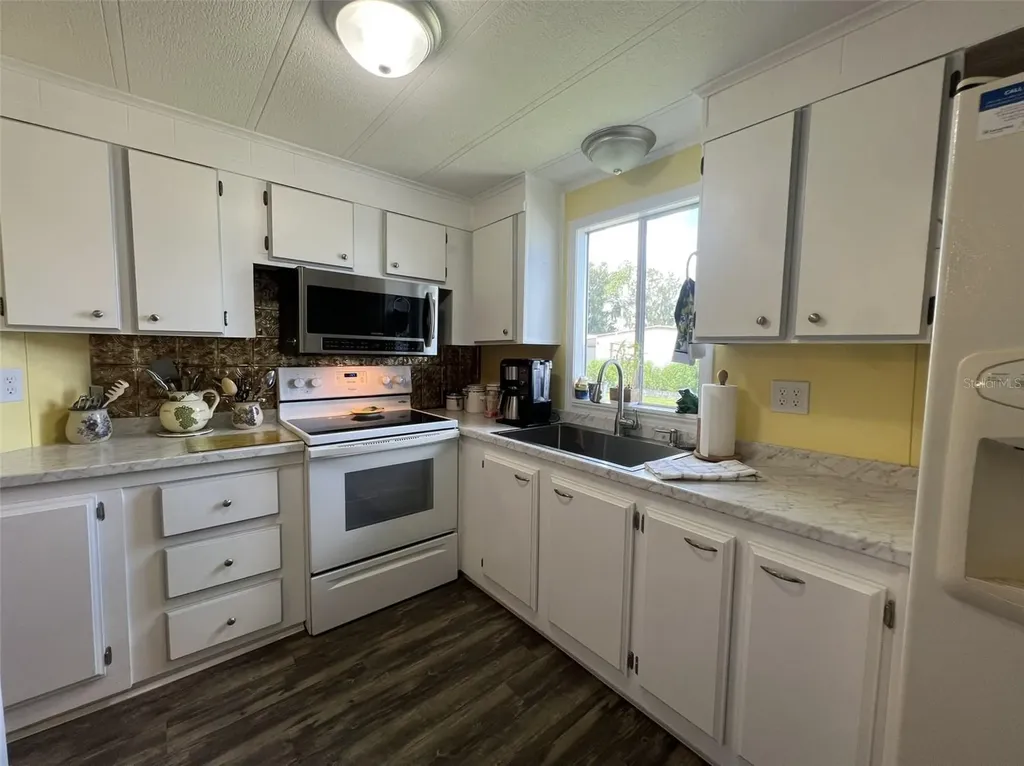 2055 S Floral Avenue Bartow FL 33830