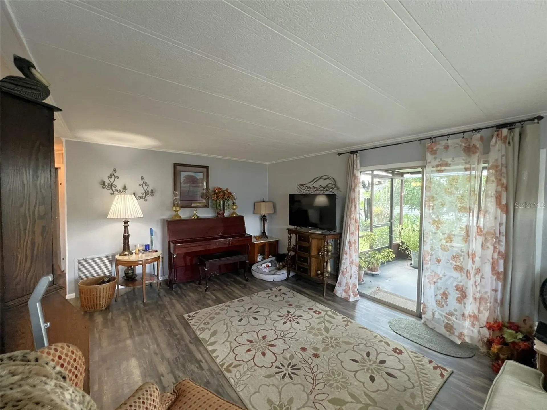 2055 S Floral Avenue Bartow FL 33830