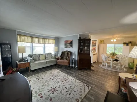 2055 S Floral Avenue Bartow FL 33830