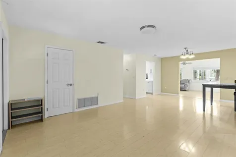 90 Venice East Boulevard Venice FL 34293