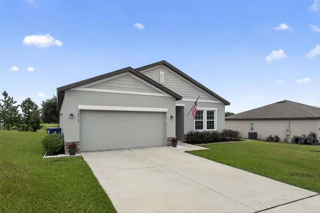 16513 Cherry Landing Drive Groveland FL 34736