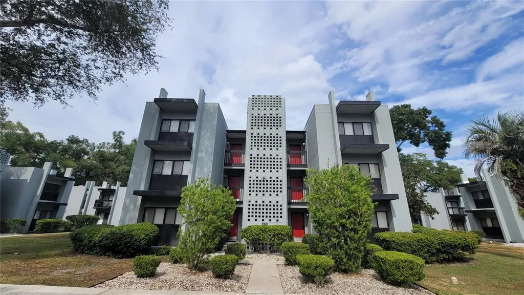 415 NW 39th Road Gainesville FL 32607