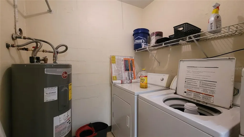 415 NW 39th Road Gainesville FL 32607