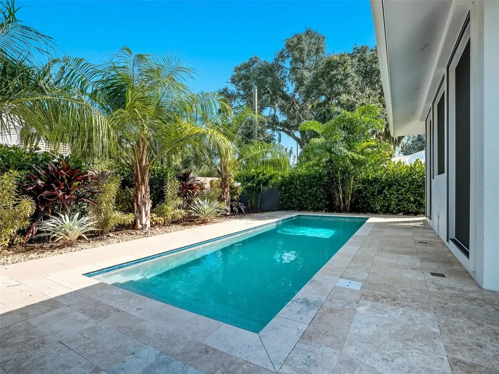 513 Ball Street New Smyrna Beach FL 32168