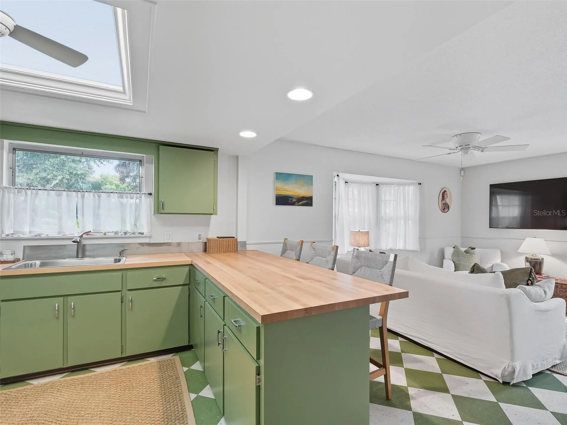 513 Ball Street New Smyrna Beach FL 32168