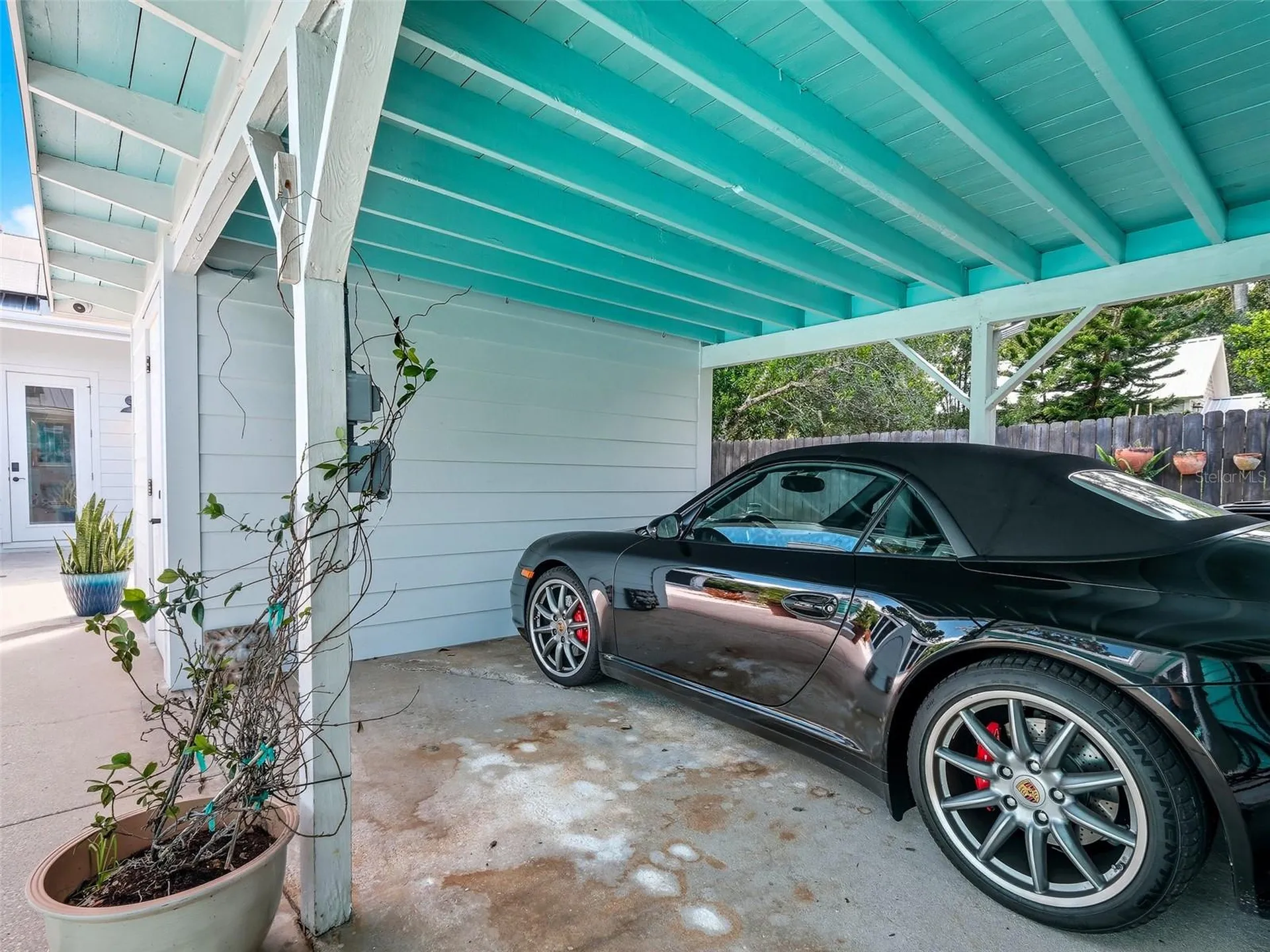 513 Ball Street New Smyrna Beach FL 32168