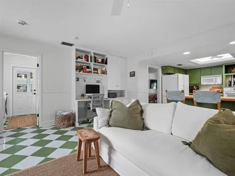 513 Ball Street New Smyrna Beach FL 32168