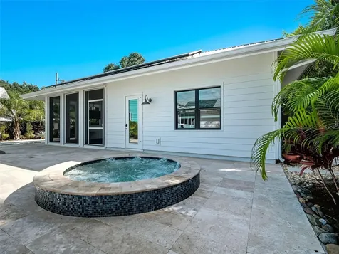 513 Ball Street New Smyrna Beach FL 32168