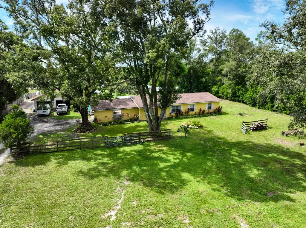4716 W Kelly Park Road Apopka FL 32712